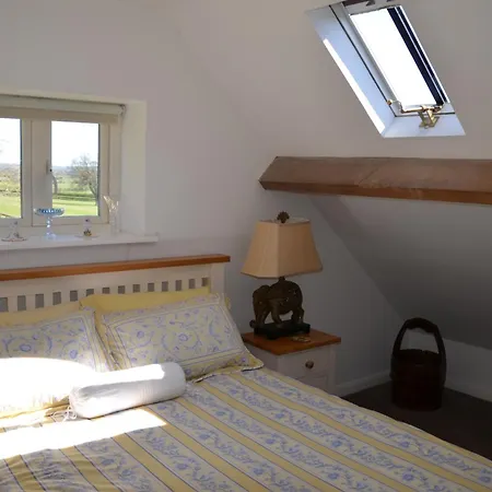 Luxury Old Stone Cottage, Beautifully Presented * 柯比穆尔赛德